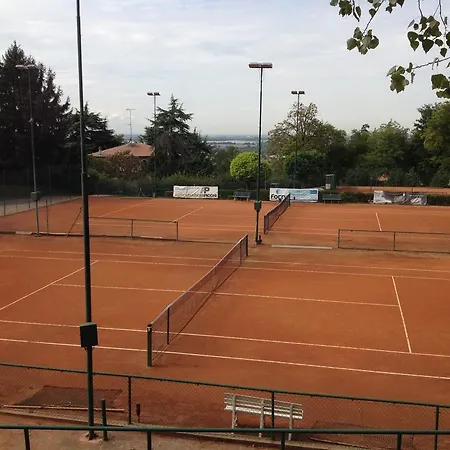 Casa Cuniolo Тортона