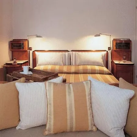 Casa Cuniolo Bed and breakfast 4*